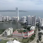 Luxury 2B Apartment, Amazing View